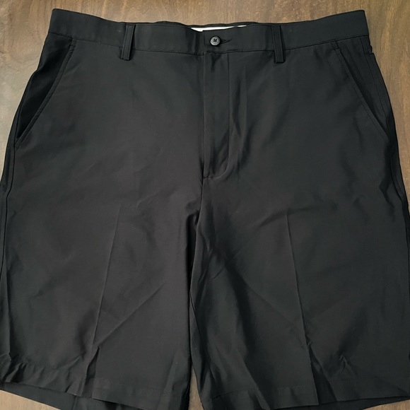 FootJoy FJ Black Shorts - Picture 1 of 4